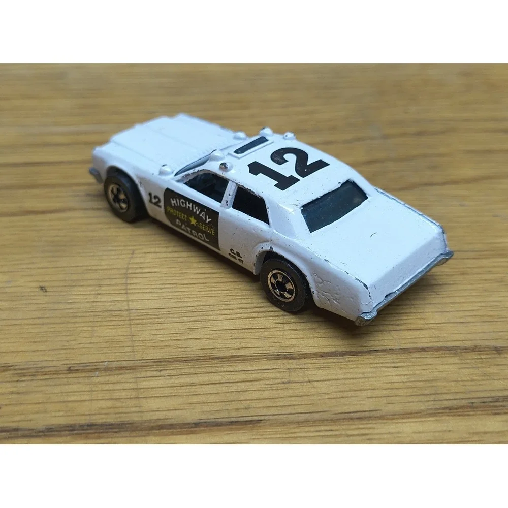 Vintage‎ Hot Wheels White Highway Patrol Police Car #12 1977 HONG KONG